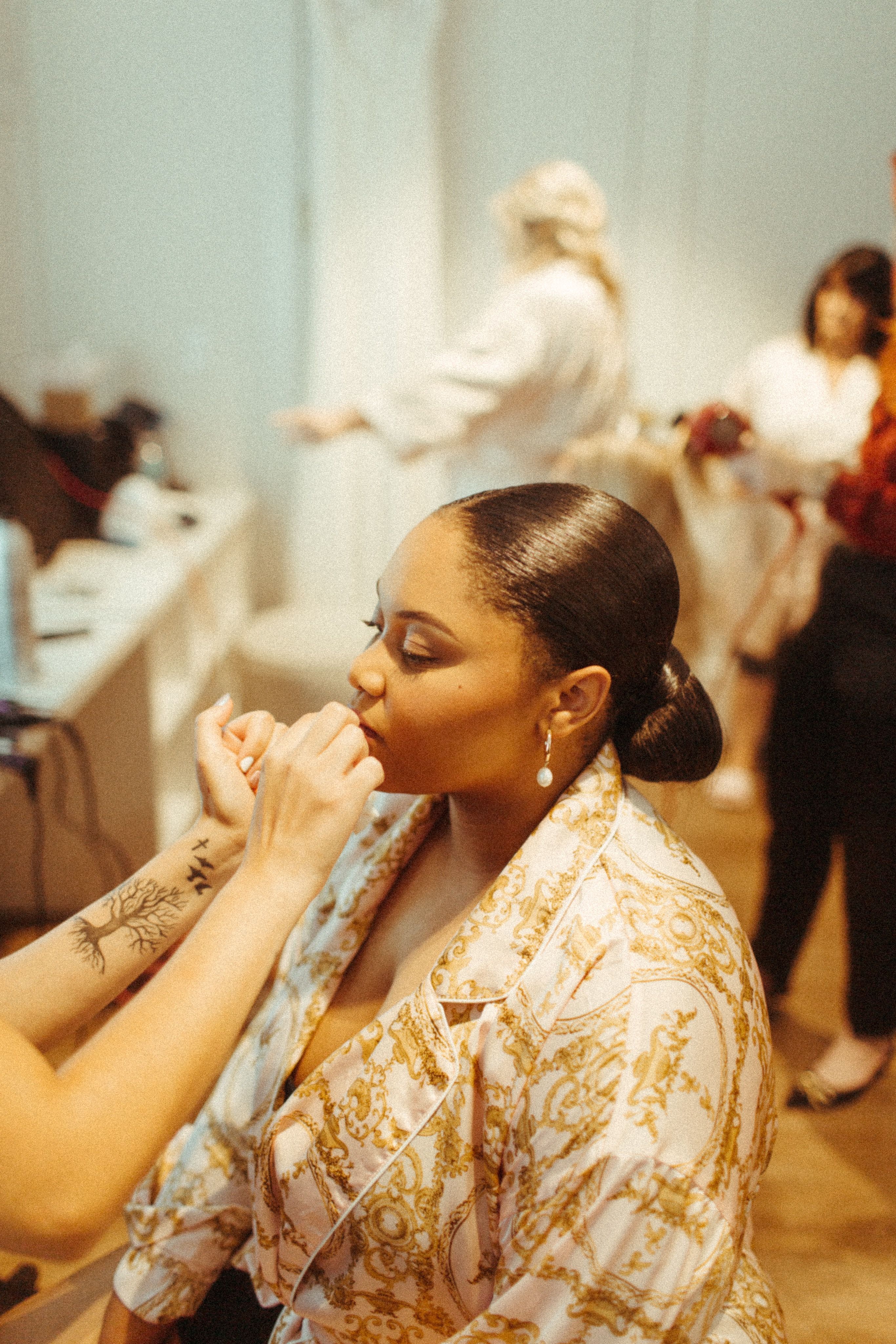 how to become a makeup artist becoming a makeup artist worth this or that questions become a makeup artist on how to become a makeup artist becoming a makeup artist worth this or that questions