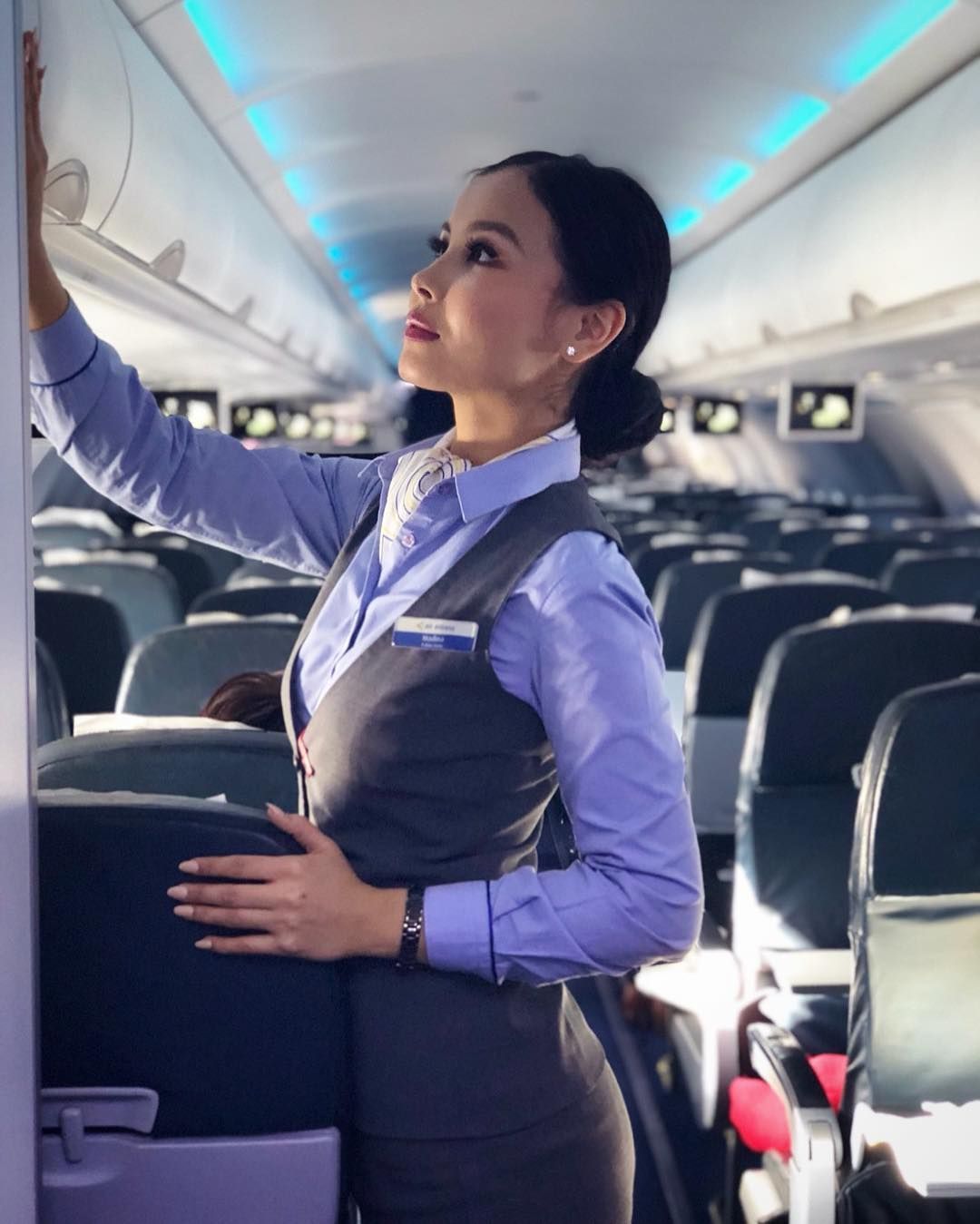private jet flight attendant jobs on pin on ç ºã å ç