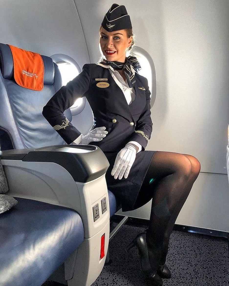 airline stewardesses flight attendant college on airline stewardesses